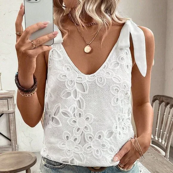 White Casual Women's Tie Shoulder Guipure Lace Blouse - Picture 7 of 8